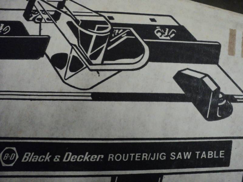 lot 52 image: Black and Decker RouterJig Saw Tab...