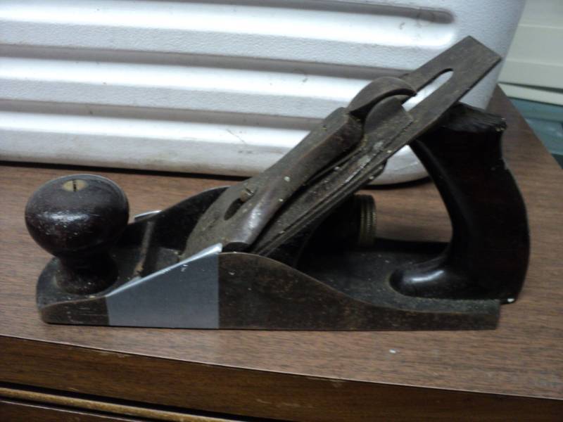 lot 98 image: Vintage Paner...