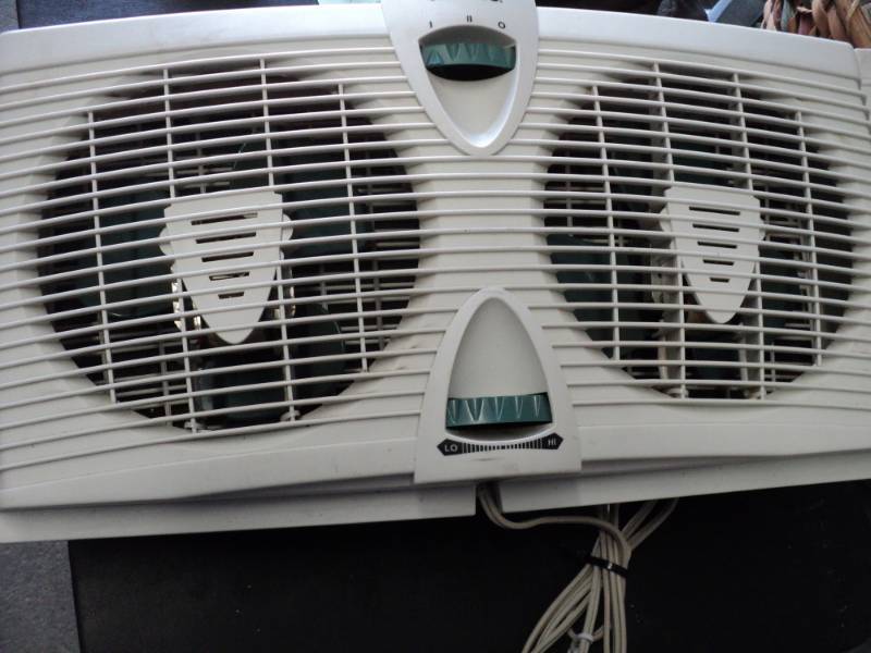 lot 112 image: Holmes Window Fan...