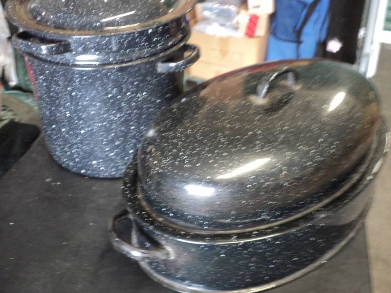 lot 146 image: Set of 2 Blue Enamel Cookware...
