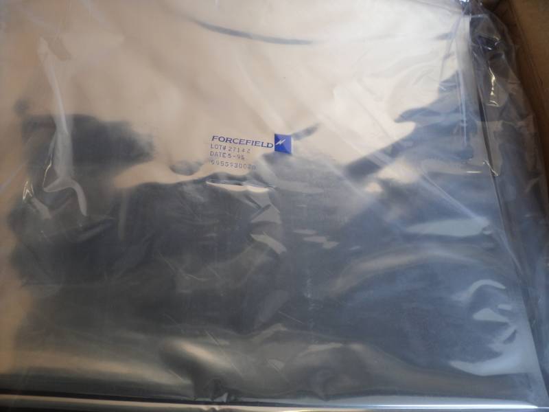 lot 161 image: 500 Anti-Static 12 x 12 Open Ended ...
