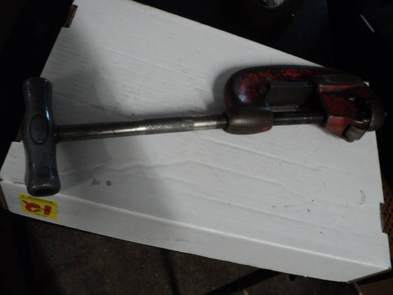 lot 228 image: Ridgid No. 2 Heavy Duty Pipe Cutter...