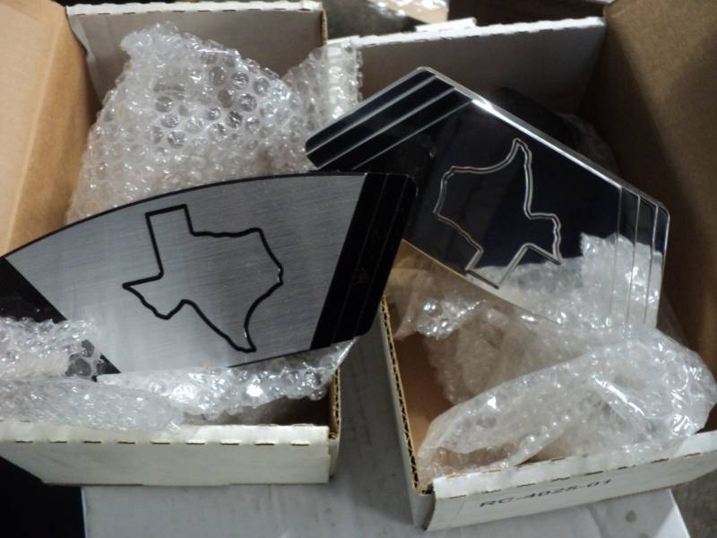 lot 234 image: Set of 2 Texas State Polished Alumi...
