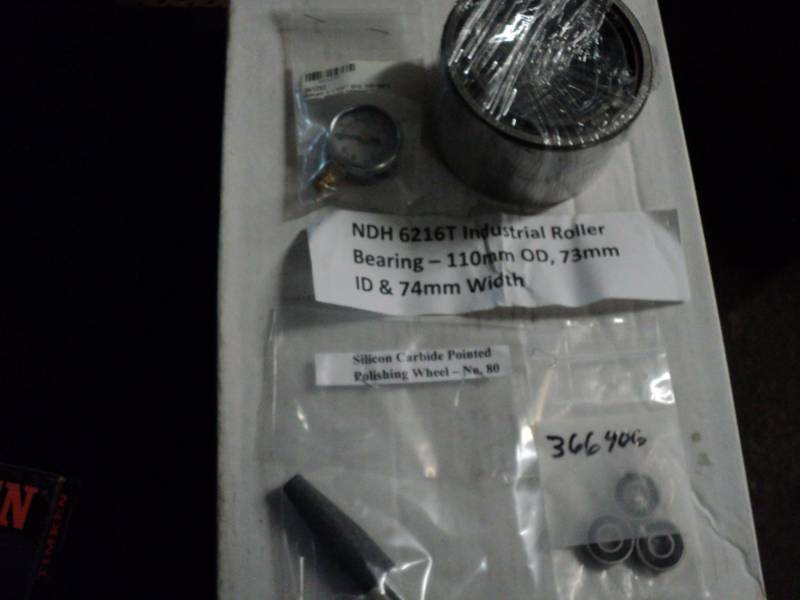 lot 241 image: Apex Profile Router Bearing - 26 x ...