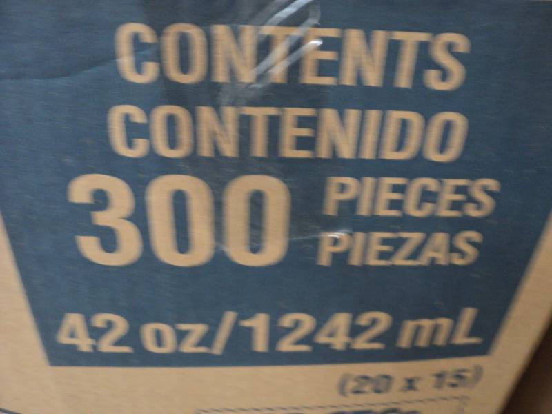 lot 301 image: Case of 300 - 42 oz Hot or Cold Ins...