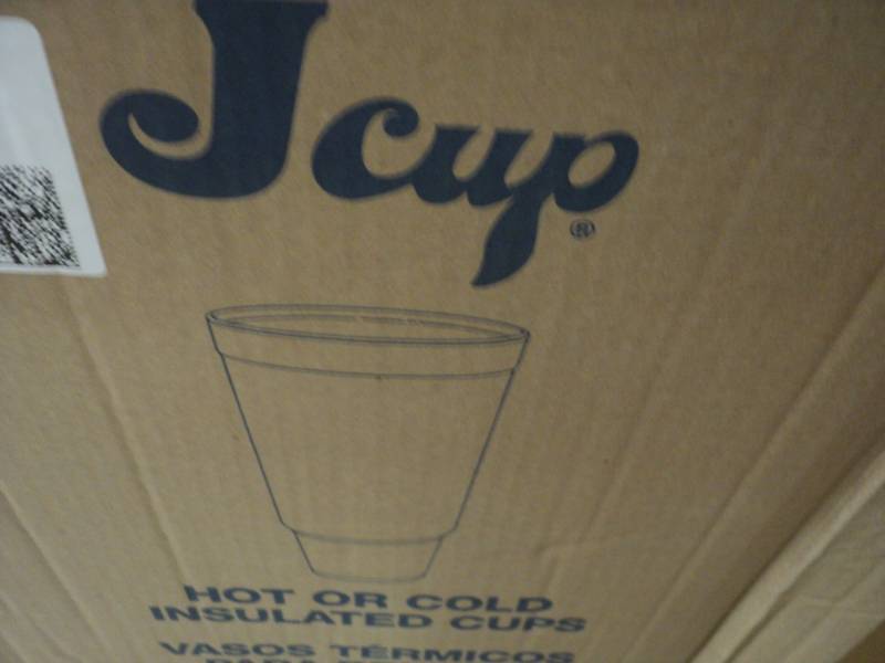 lot 302 image: Case of 300 - 42 oz Hot or Cold Ins...
