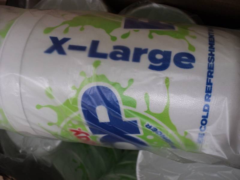 lot 303 image: Case of 300 - 42 oz Hot or Cold Ins...