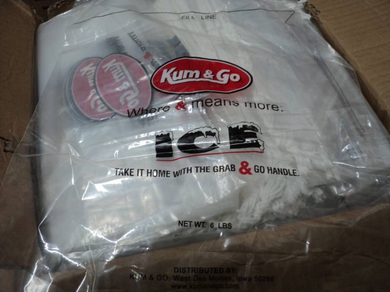 lot 319 image: Box of 500 Plastic Drawstring Bags...
