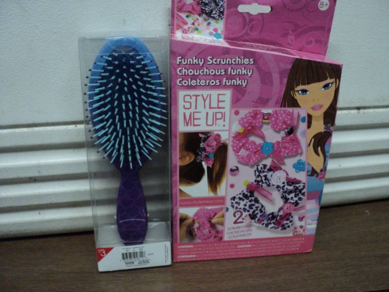 lot 56 image: Style Me Up and Hair Brush...