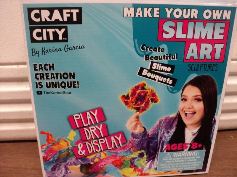 lot 58 image: Craft City- Slime Art...