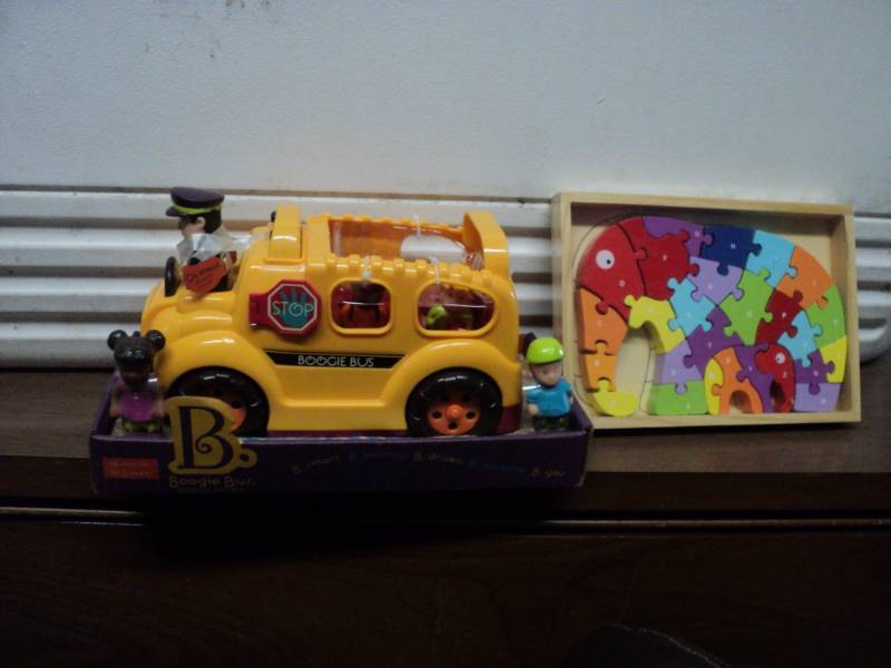 boogie bus toy
