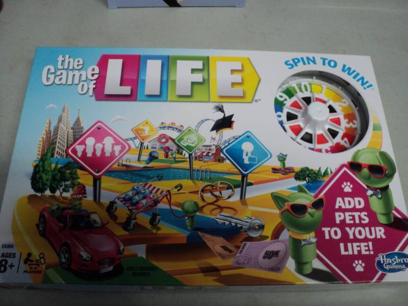 lot 142 image: Life Game...