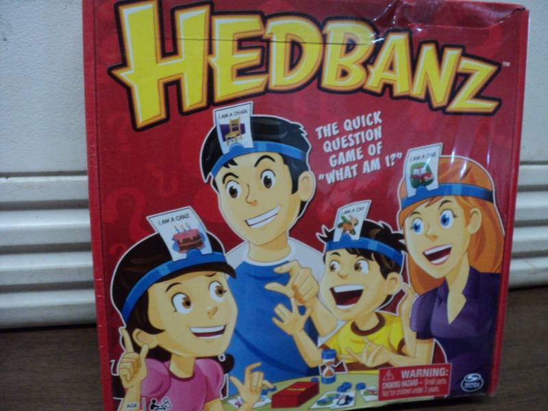 lot 146 image: HebBanz...