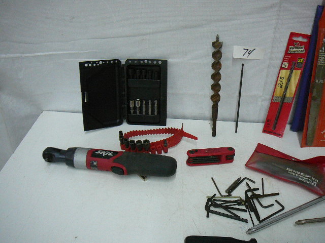 Hand Tools, Ratchet, Screw Drivers, Bits etc