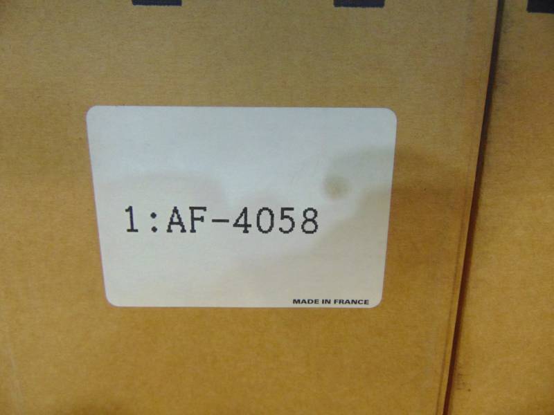 (8) Fleetguard AF4058 Air Filters