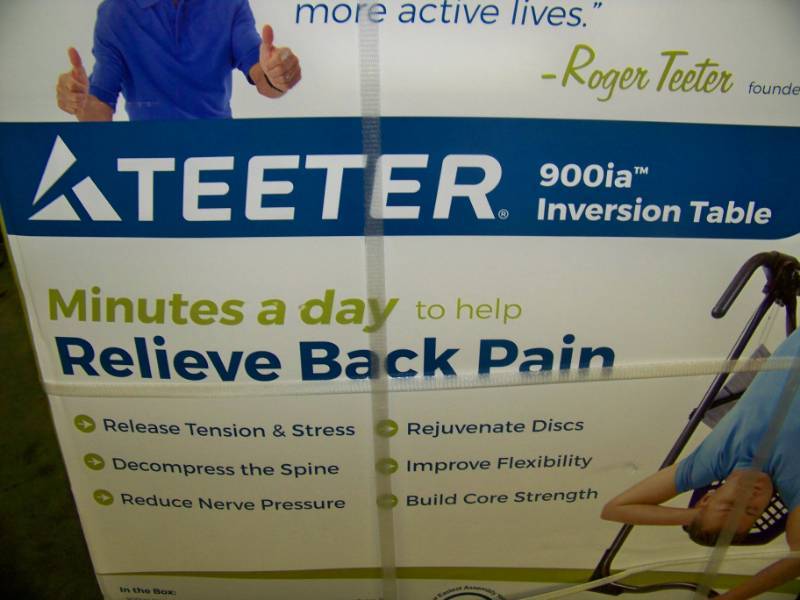 lot 25 image: Teeter, 900ia, Inversion Table - NEW in Original Box