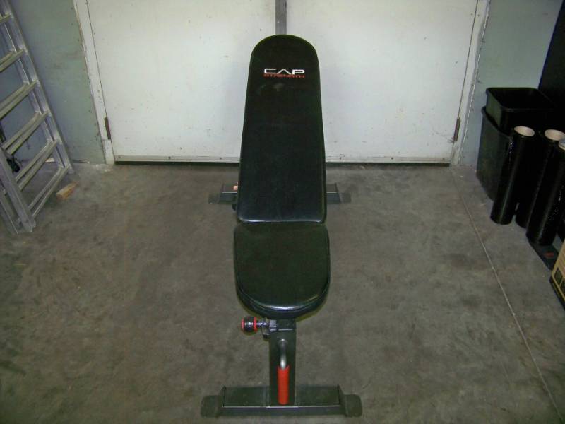 lot 29 image: CAP Strength, Free Weight  Core Training, Incline Workout Bench