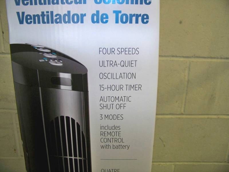 lot 32 image: Cascade, Oscillating Tower Fan in Original Box