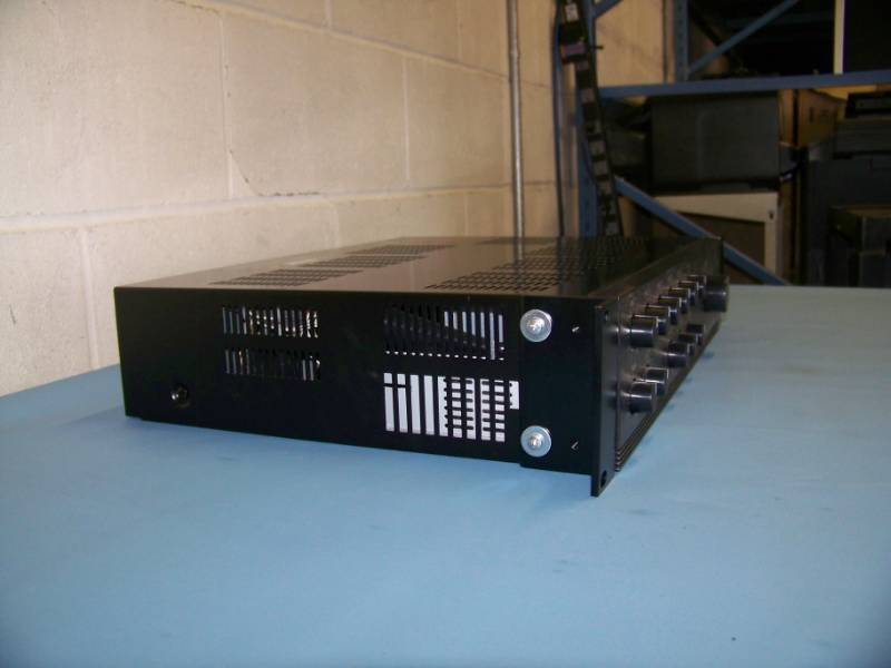 lot 50 image: TOA, 700 Series, 9-Channel, 60 Watt, Mixer  Amplifier  Amp