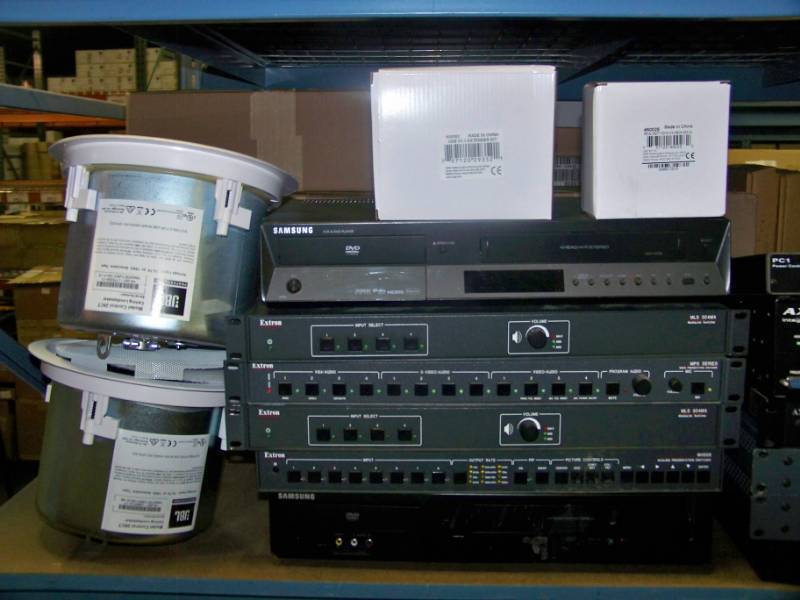 lot 110 image: (LARGE LOT - 8 SHELF) Miscellaneous Audio  Video  Network Items