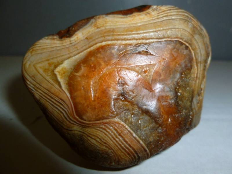 lot 15 image: Large Agate
