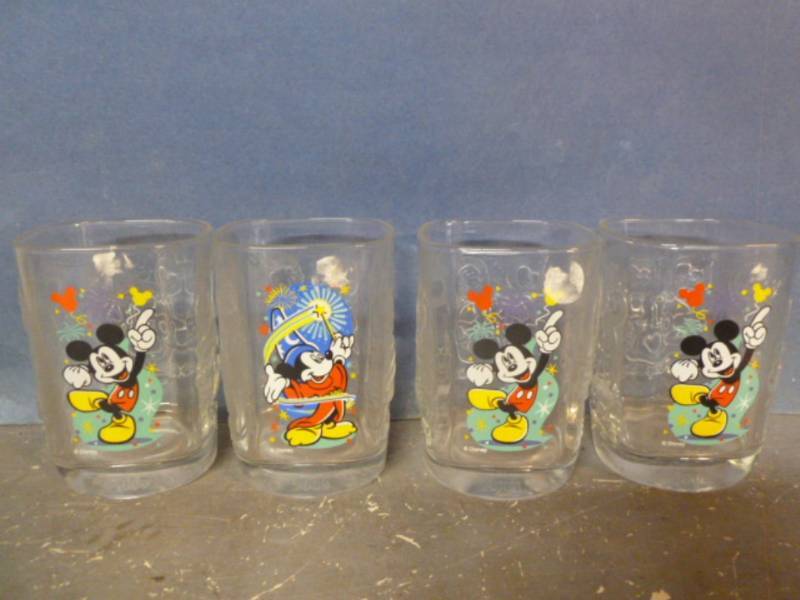 lot 29 image: Collectible