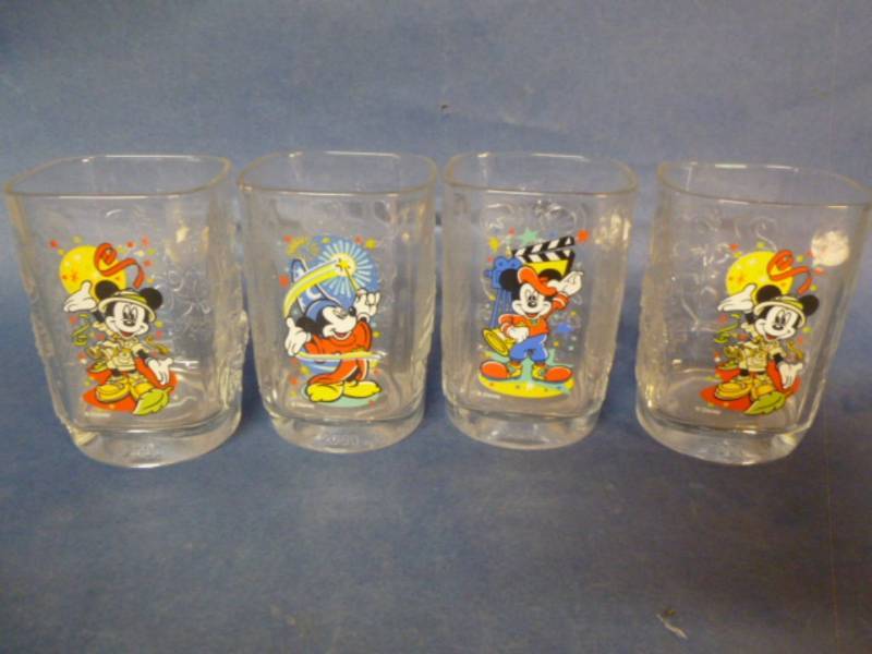 lot 30 image: Collectible