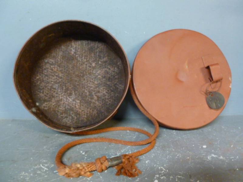 lot 35 image: Vintage Lunchbox