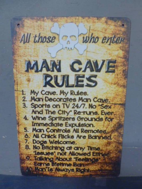 lot 44 image: Sign