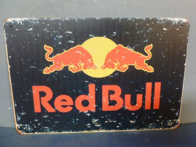 lot 47 image: Sign