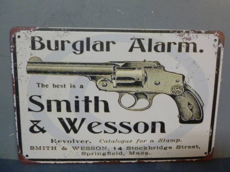 lot 48 image: Sign
