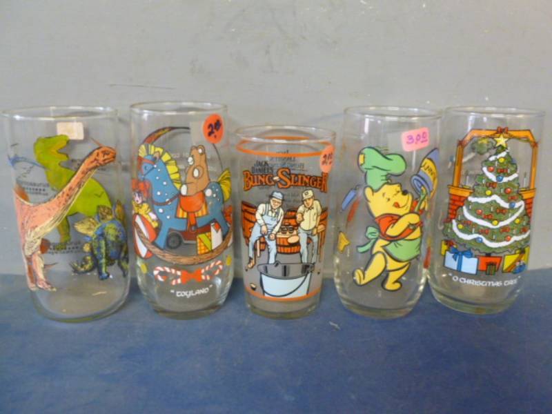 lot 81 image: Collectible