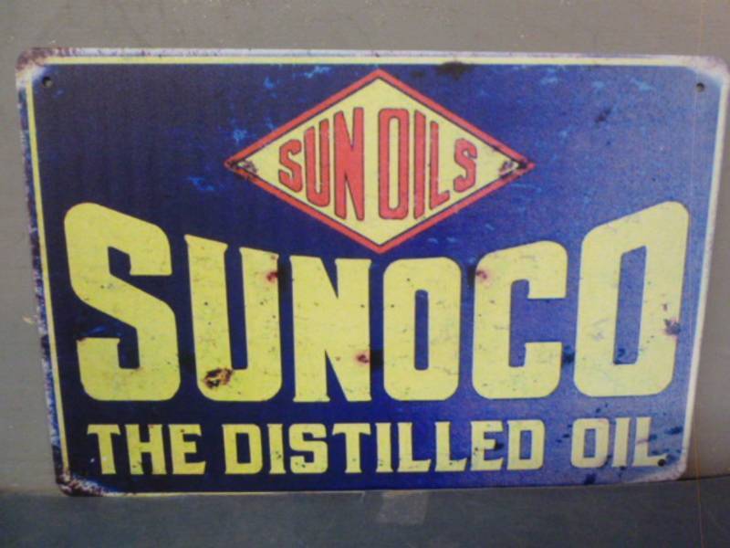 lot 91 image: Sign