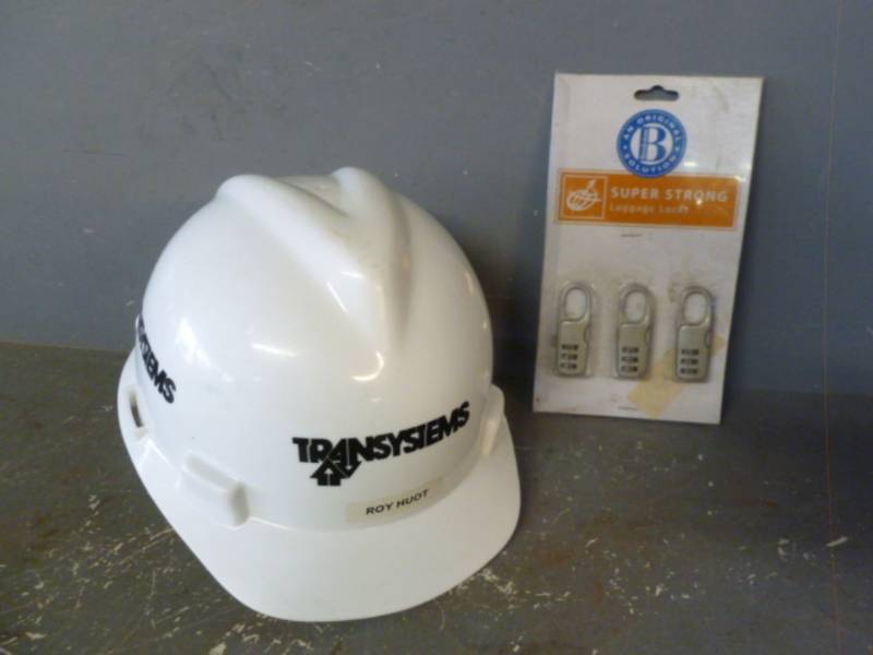 lot 139 image: Hard Hat