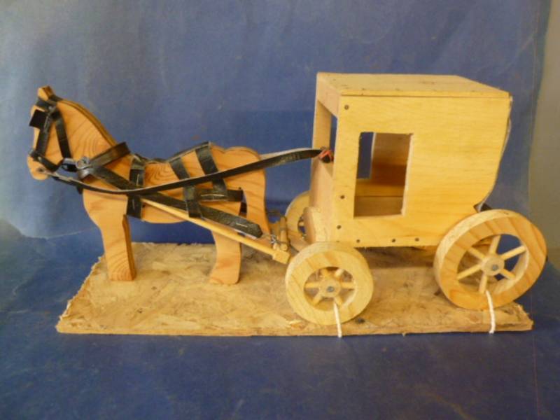 lot 177 image: Custom Made Wooden Mantle Decoration