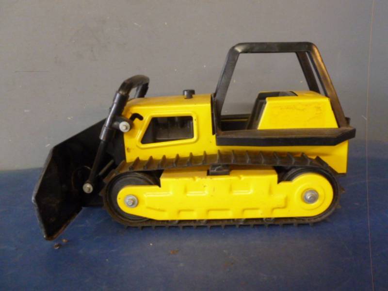 lot 179 image: Tonka