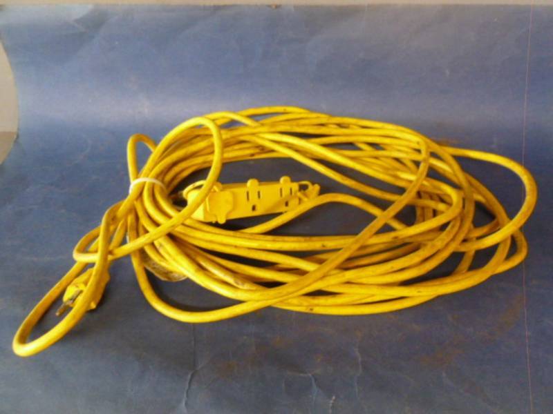 lot 185 image: Extension Cord