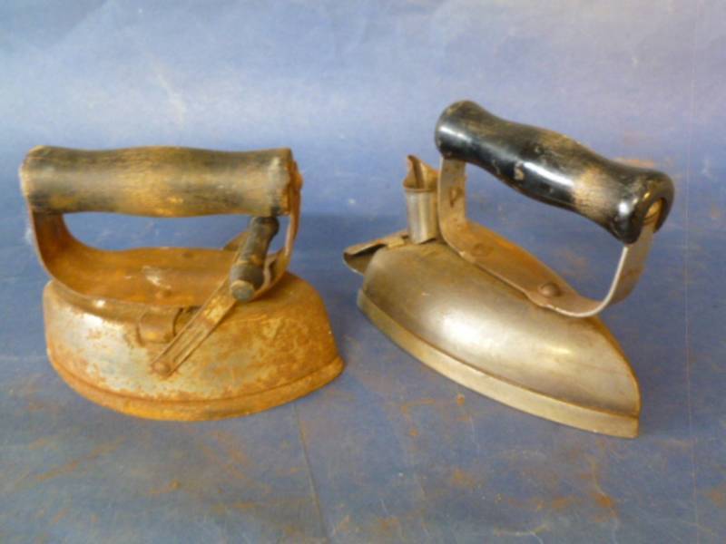 lot 189 image: Vintage Irons