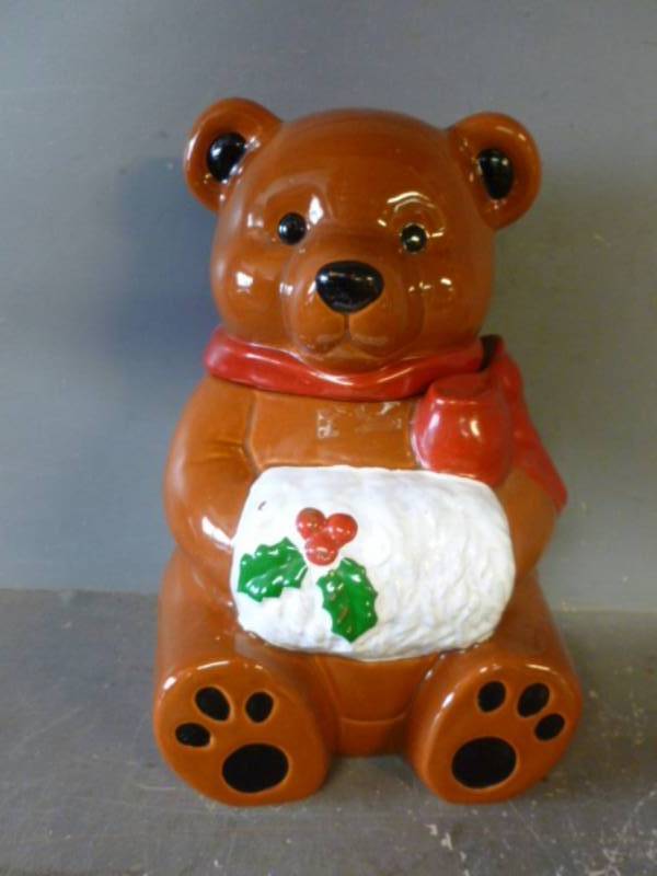 lot 245 image: Cookie Jar