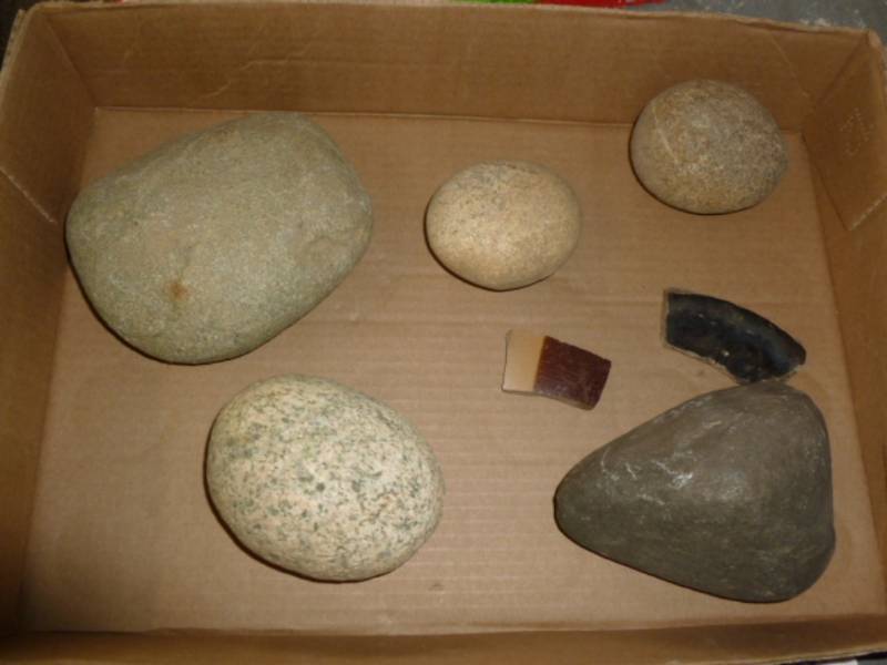 lot 290 image: Native American Items