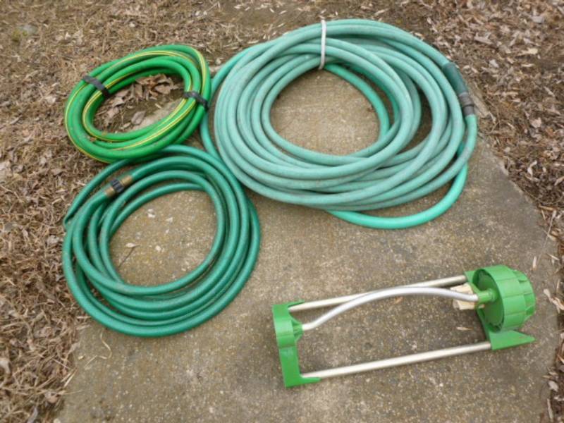 lot 306 image: Garden Hoses