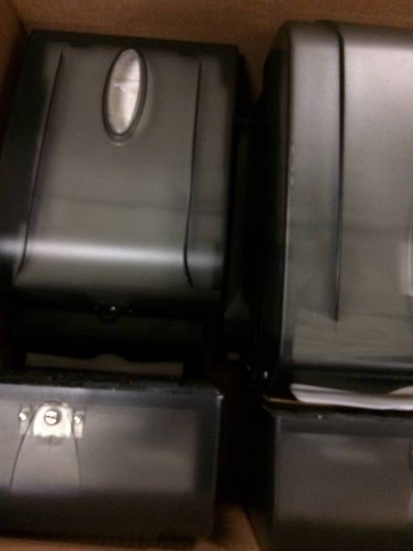 lot 11 image: Lot of 8 Wall Mount Paper Towel Dispensers - Excellent Condition