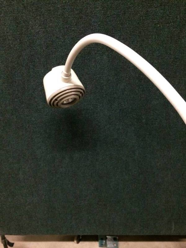 lot 46 image: Ritter Midmark Medical Halogen 152 Exam Surgical Task Light Flexible Floor Lamp
