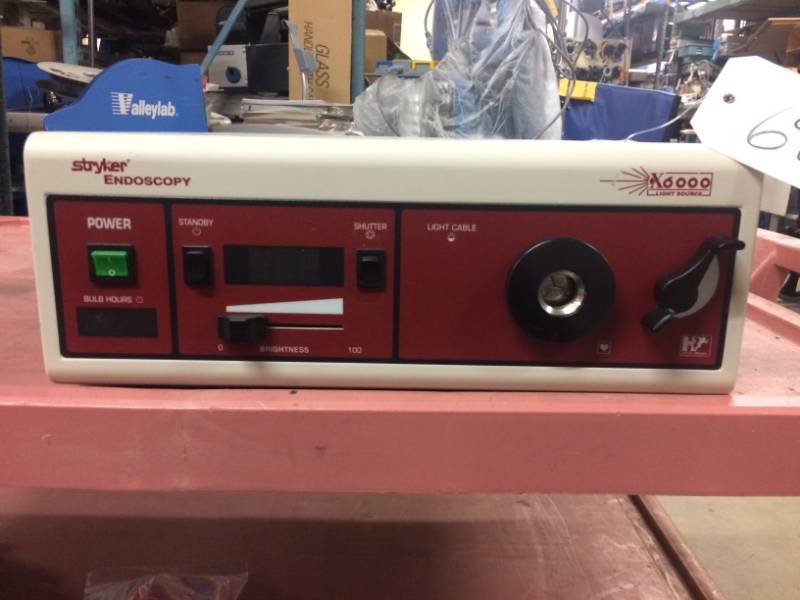 lot 53 image: Stryker Endoscopy X6000 Light Source