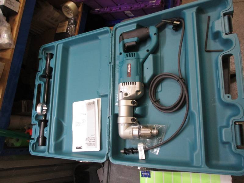 Makita Right Angle Drill