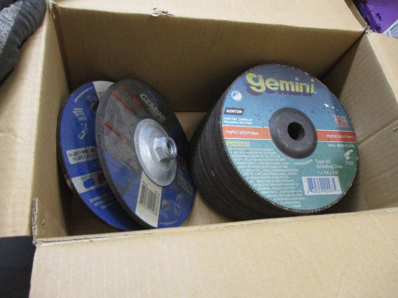 7 grinding wheels
