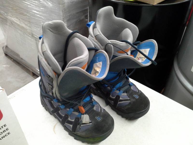 lot 116 image: Mens Size-8 Snowboard Boots