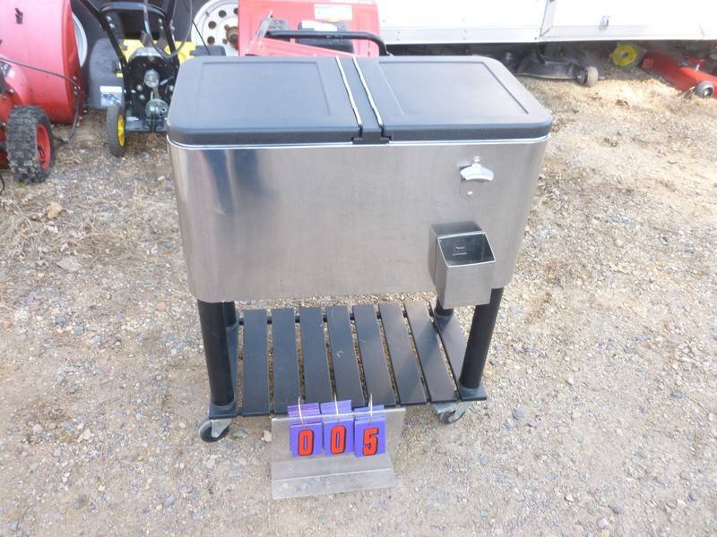 SnS Auctions # 366 Outdoor Equipment & tools