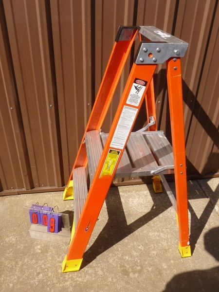SnS Auctions # 366 Outdoor Equipment & tools