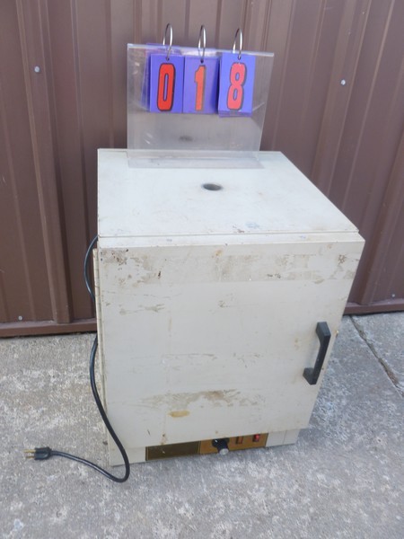 SnS Auctions # 366 Outdoor Equipment & tools